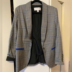 Plaid menswear blazer with single button front